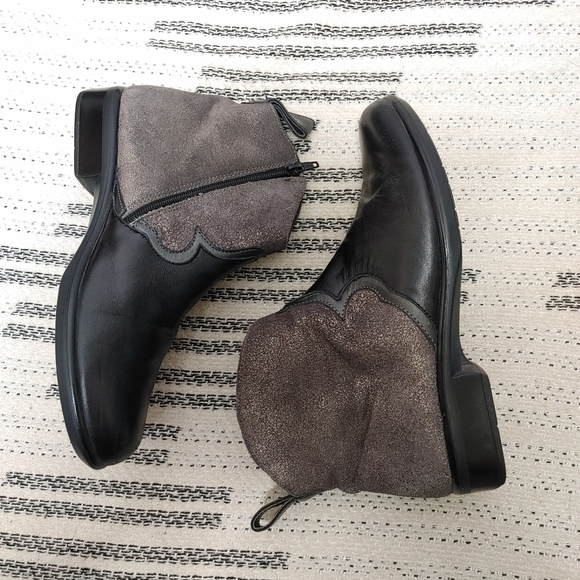NAOT Leather Ankle Boots Size 7-7.5 - Picture 1 of 11